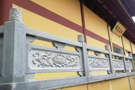 芝麻白栏杆