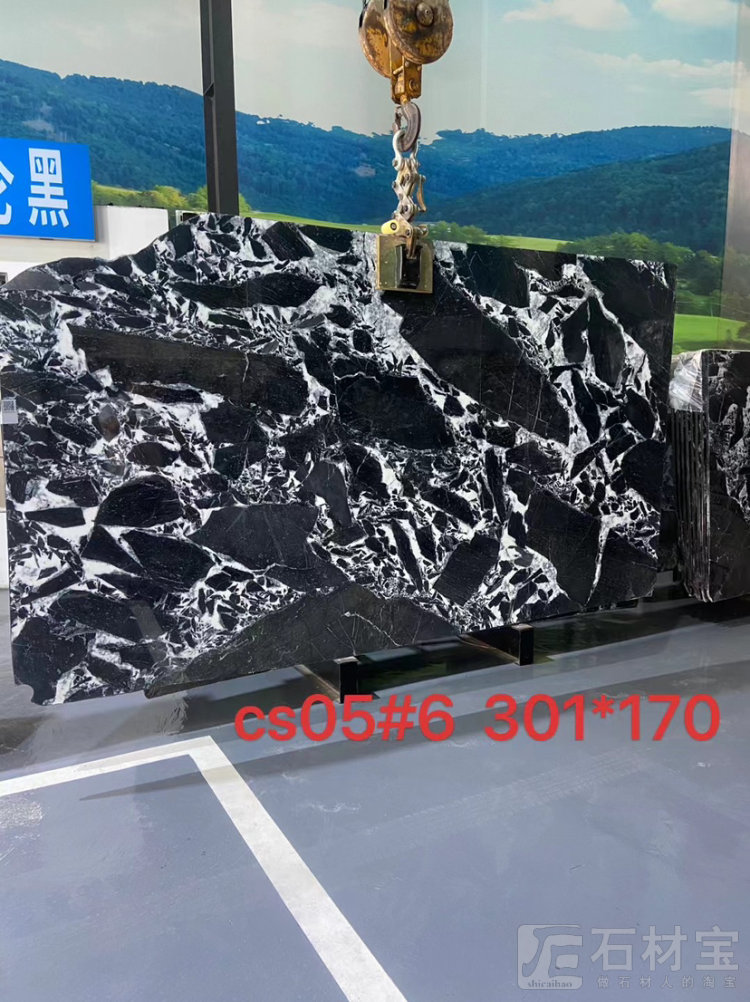 宝格丽黑，宝格丽水晶