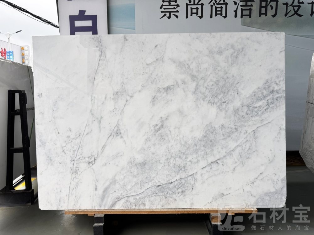 宝格丽/小雪花白