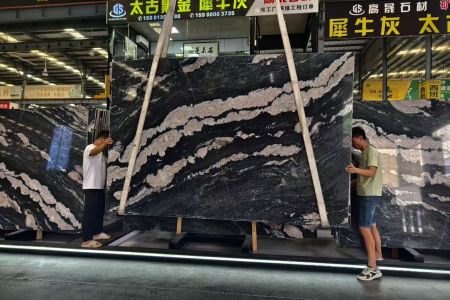 宇宙金（宇宙黑）
