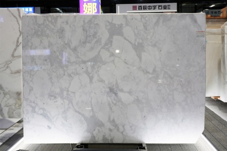 雪花白