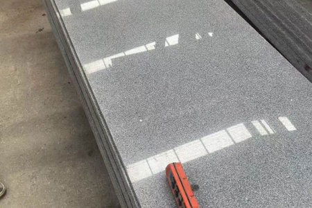 罗田芝麻灰磨光板罗田G633石材
