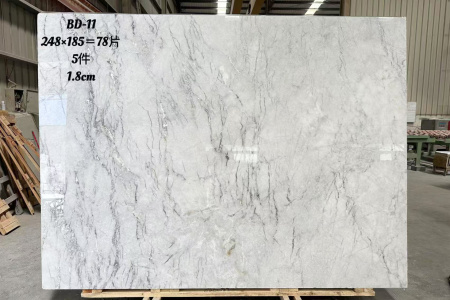 高性价比:鱼肚灰 雅柏灰 雅博灰