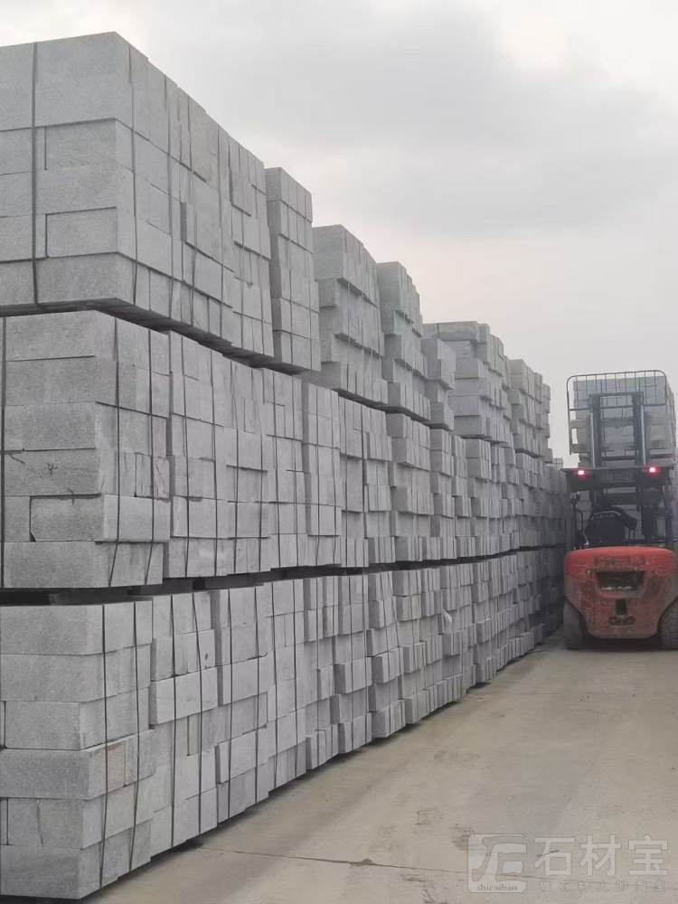 江西小金钻路沿石