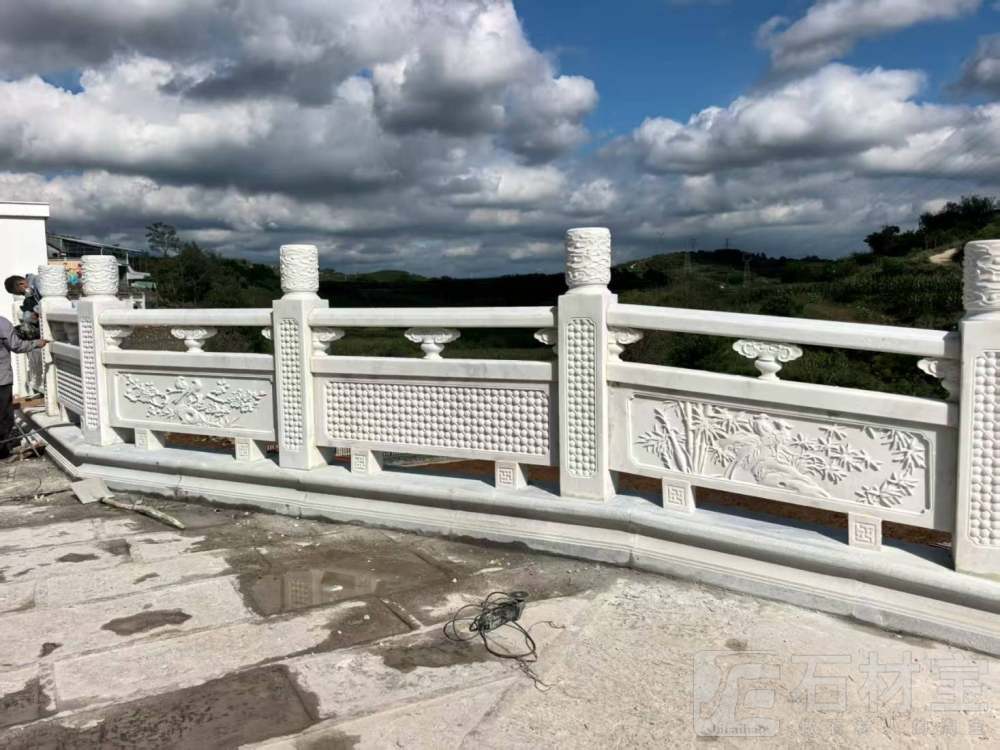 石栏杆