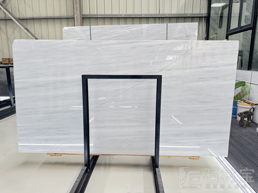 哥伦比亚白直纹