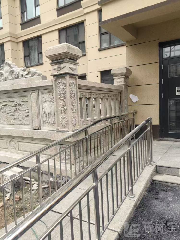 围栏浮雕案例