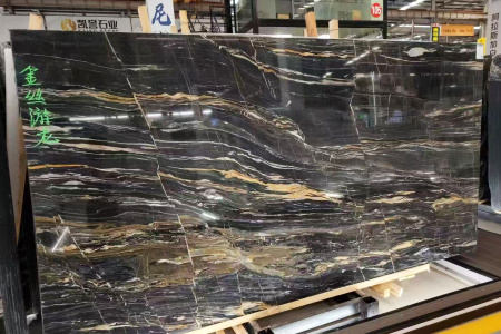 天川金(意大利)