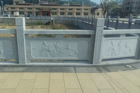 雕刻河道栏杆