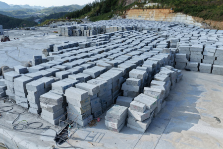 兴国芝麻灰荒料