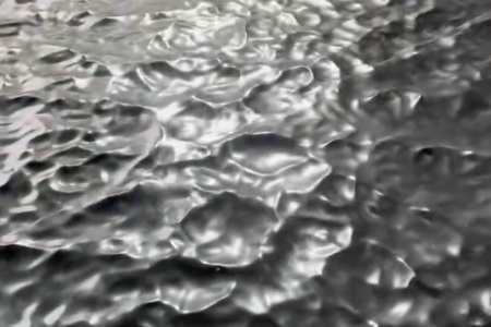 安哥拉黑流水面