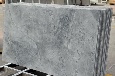 鱼肚灰复合瓷砖