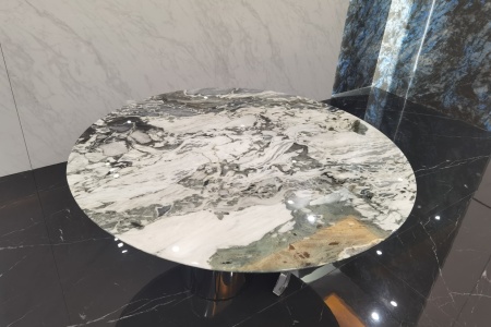 宝格丽灰