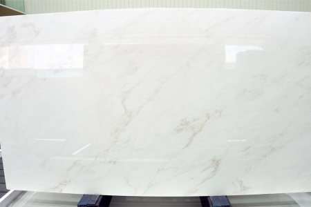 皇家白玉(芬迪白)