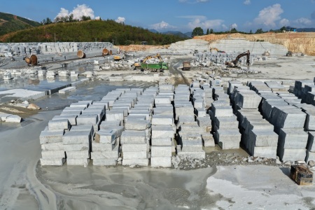 兴国芝麻灰荒料