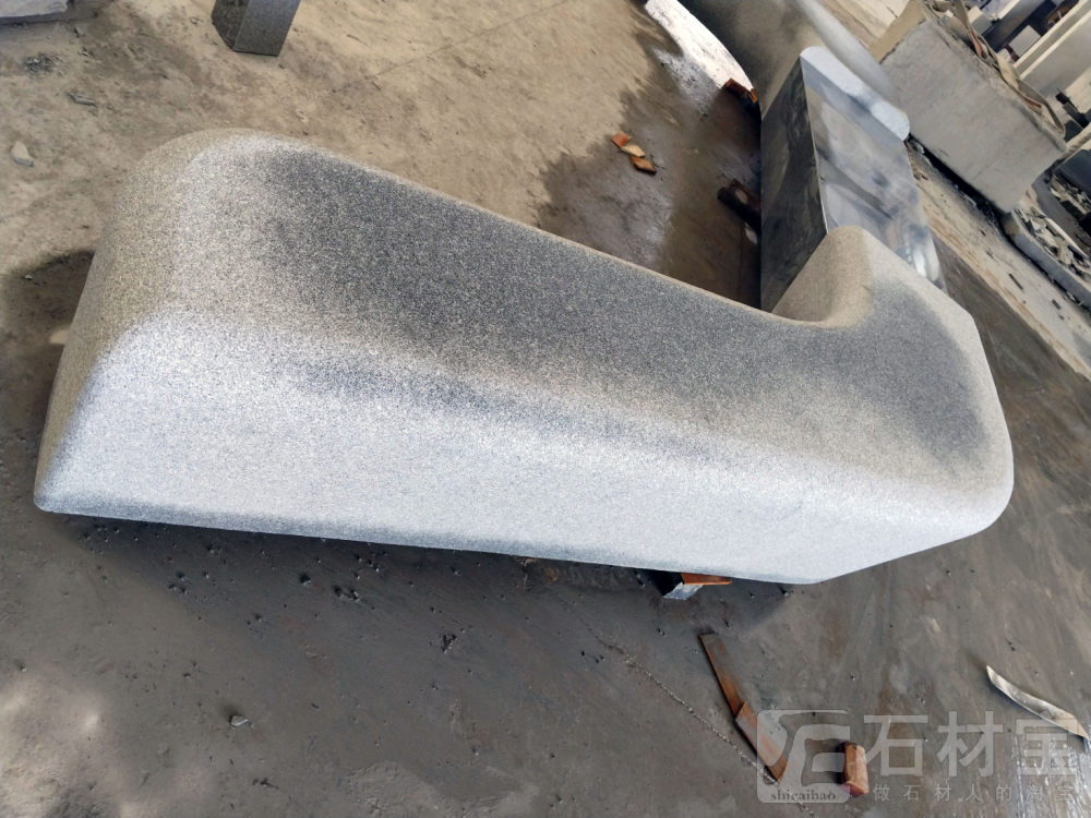 柬埔寨黑公园坐凳