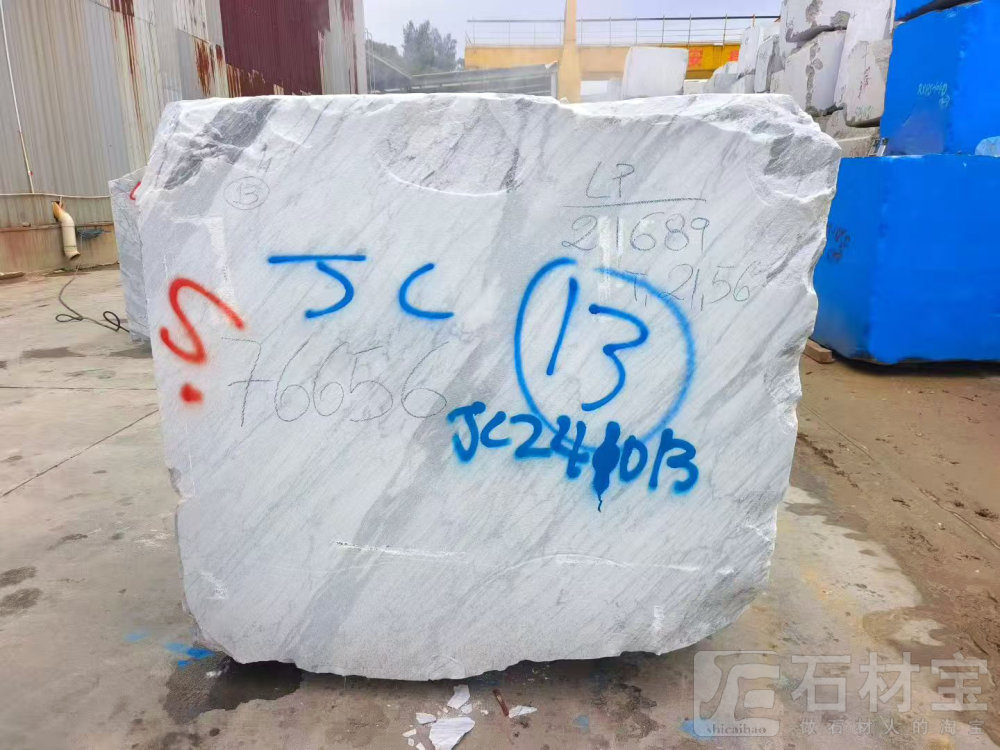 细纹雪花白荒料