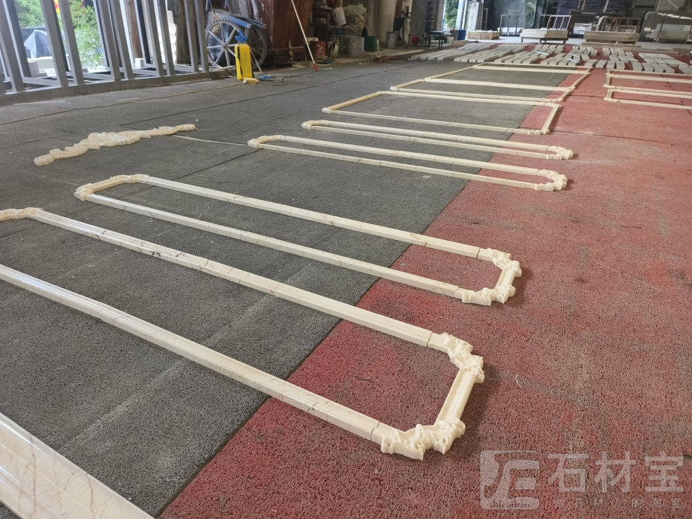 索菲特金门窗套