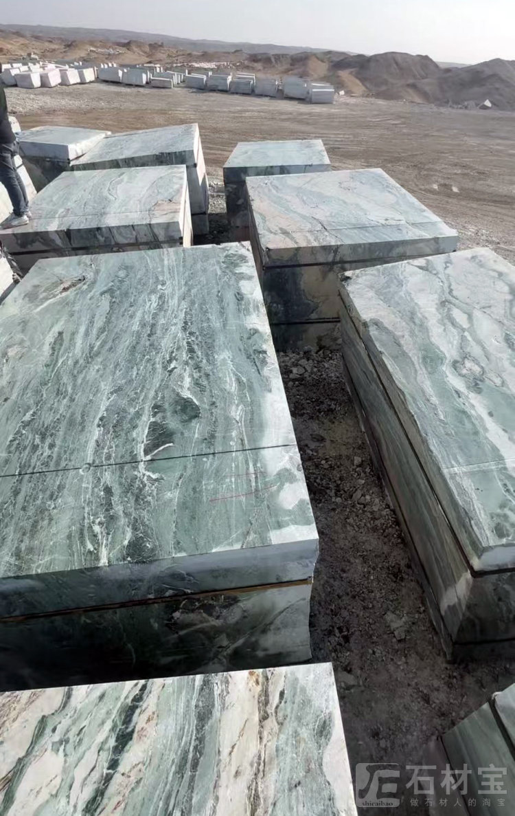 莫奈印象(维多利亚绿)荒料