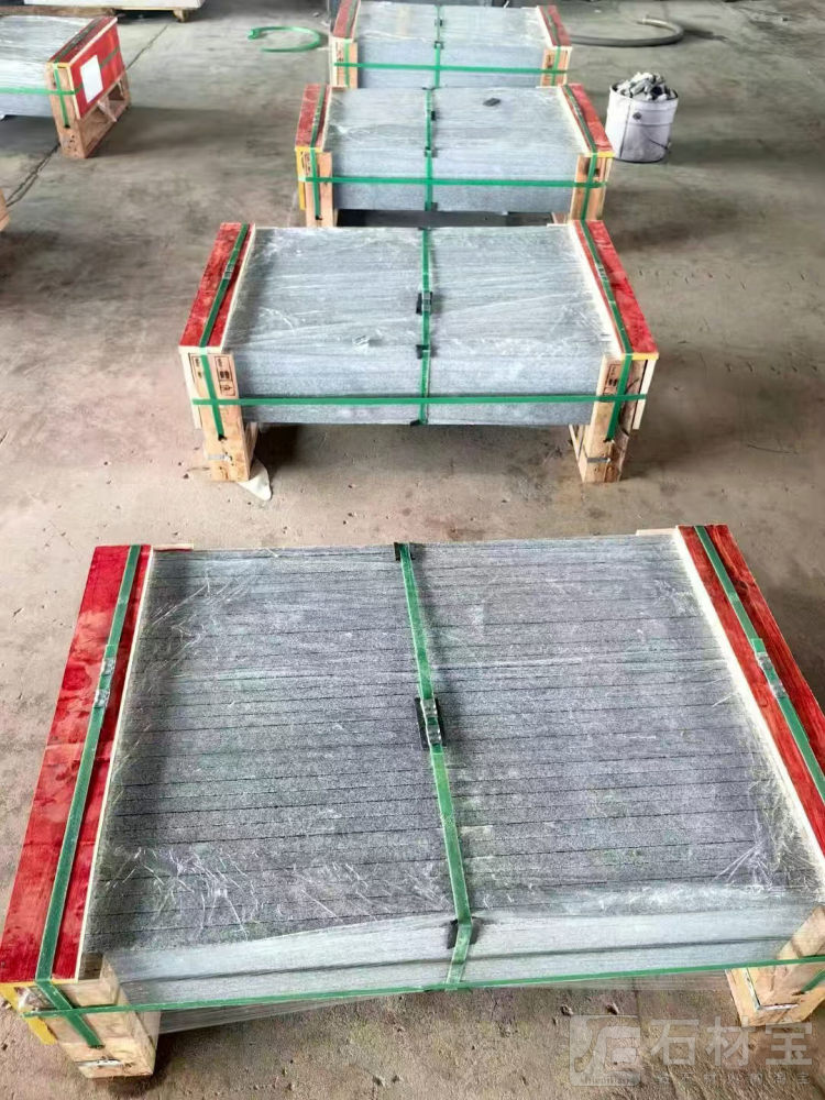 柬埔寨芝麻黑大规格板