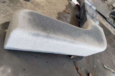 柬埔寨黑公园坐凳