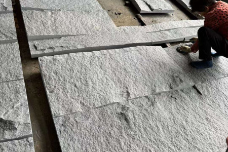 柬埔寨黑自然面