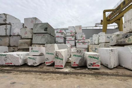 卡拉拉白荒料到货