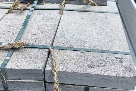 青石板
