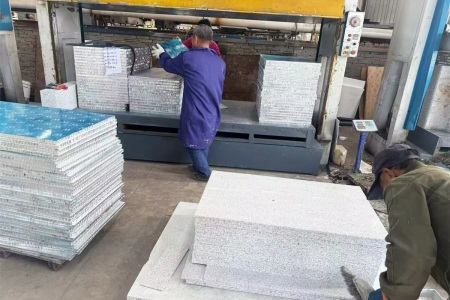 随州白麻铝蜂窝复合板