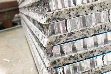 随州白麻铝蜂窝复合板