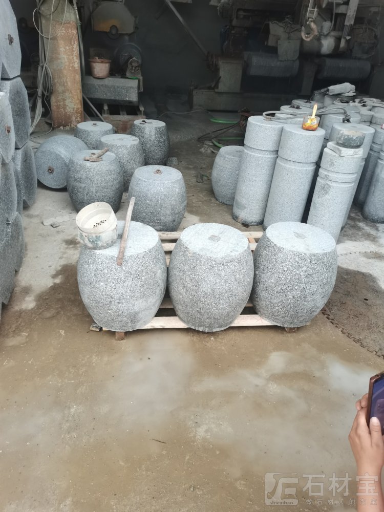 芝麻白（芝麻灰）圆球（车止石）