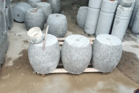 芝麻白（芝麻灰）圆球（车止石）