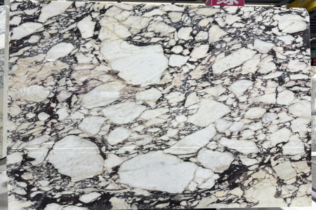 六泉轻奢馆 宝格丽紫