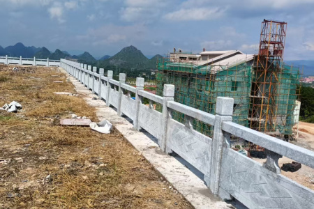 栏杆，火烧地铺