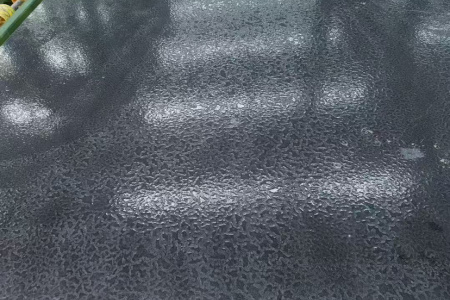 墨玉皮革面