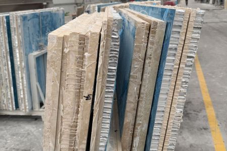 铝蜂窝复合板罗马洞石复合铝蜂窝