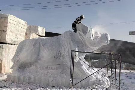 汉白玉的大型雕塑