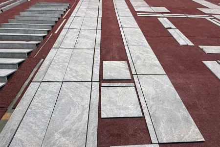 新西兰灰/山水石(深色乱纹)排版