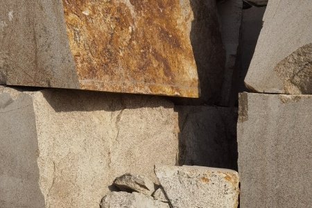 黄色花岗岩老石皮