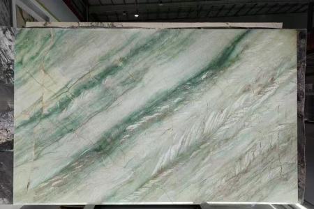 加雅绿（奢石）