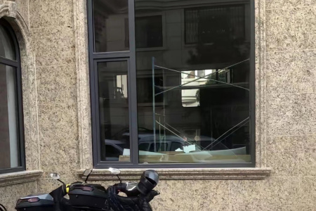 巴西金别墅外墙