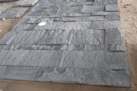 芝麻黑（自然面背景墙）