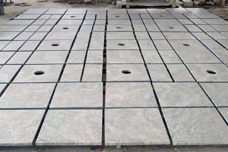 新西兰灰/山水石(深色乱纹)排版