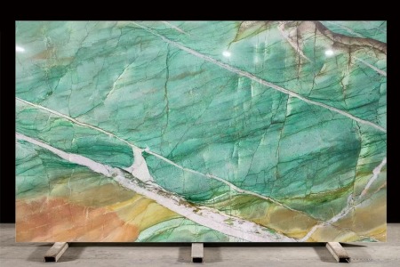 百达翡翠（奢石）