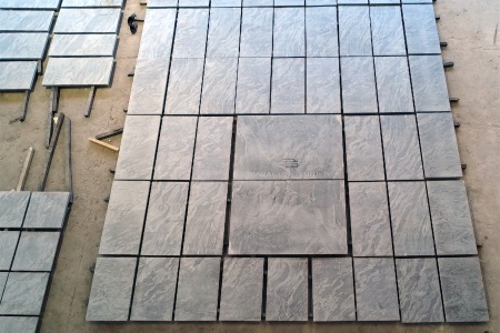 新西兰灰/山水石(深色乱纹)排版