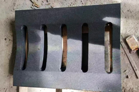 芝麻黑水沟盖板