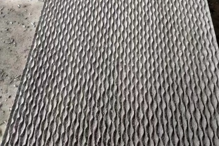 芝麻黑（鱼鳞纹）