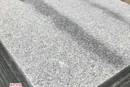 罗田芝麻灰火烧板浅灰色花岗岩