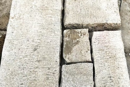 老石板地铺石