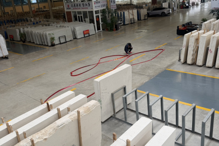 沉香米黄&维纳多